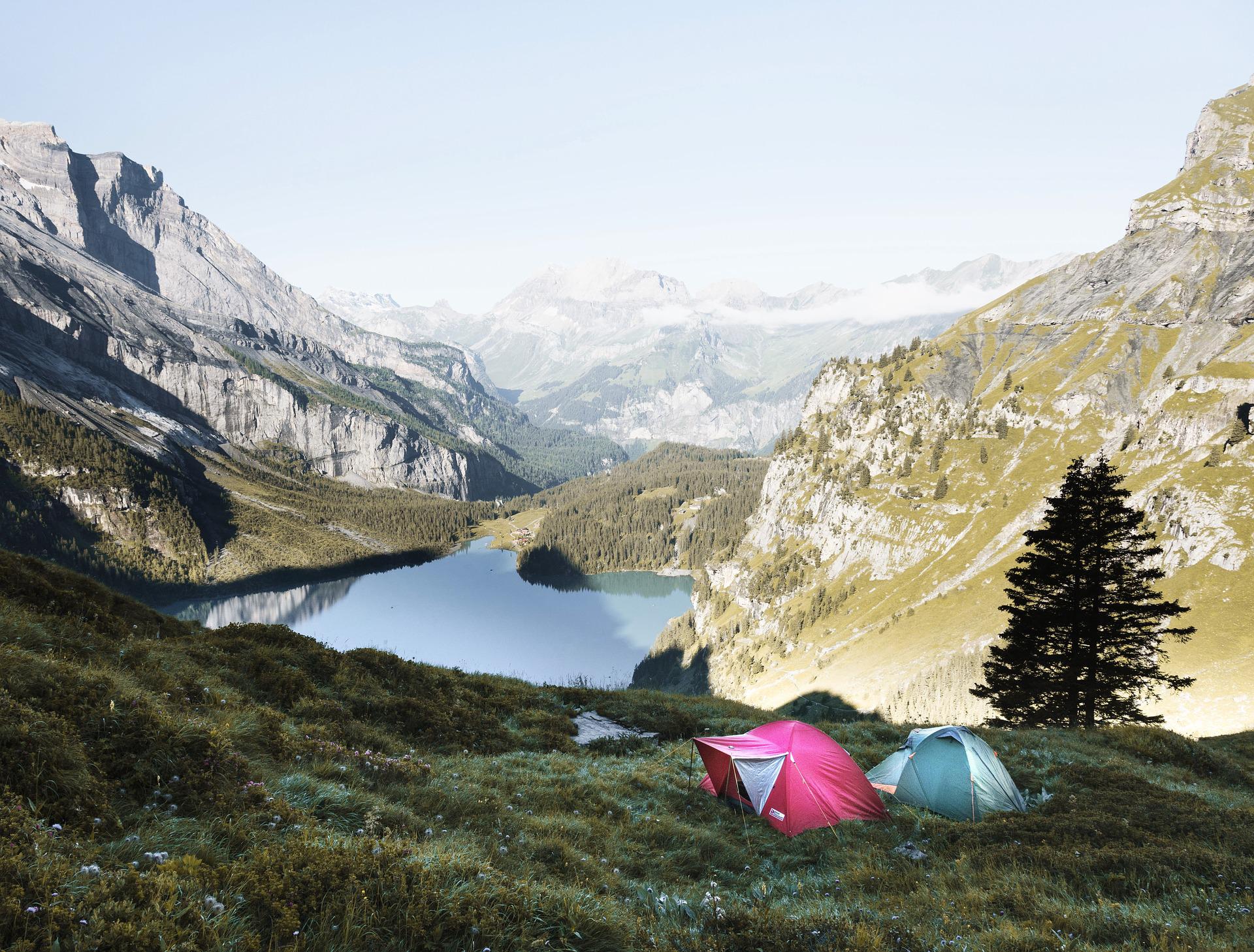 10 éléments essentiels pour votre prochain voyage en camping